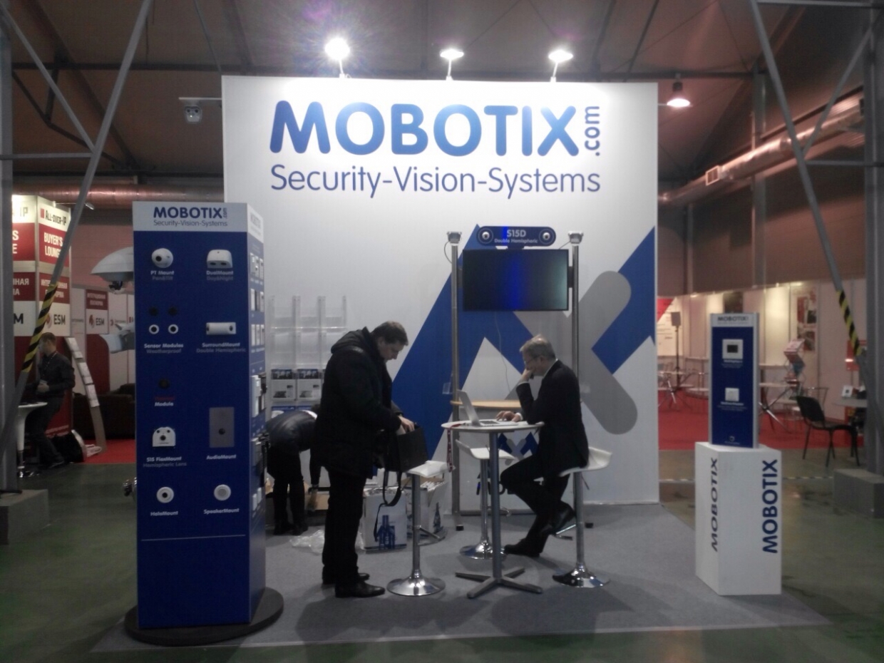 Mobotix - изготовление выставочных стендов в Самаре и Новосибирске