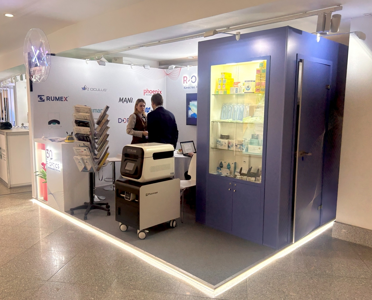 R-OPTICS - изготовление выставочных стендов в Самаре и Новосибирске