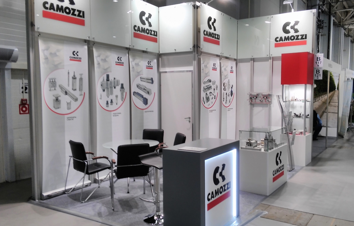 CAMOZZI - изготовление выставочных стендов в Самаре и Новосибирске