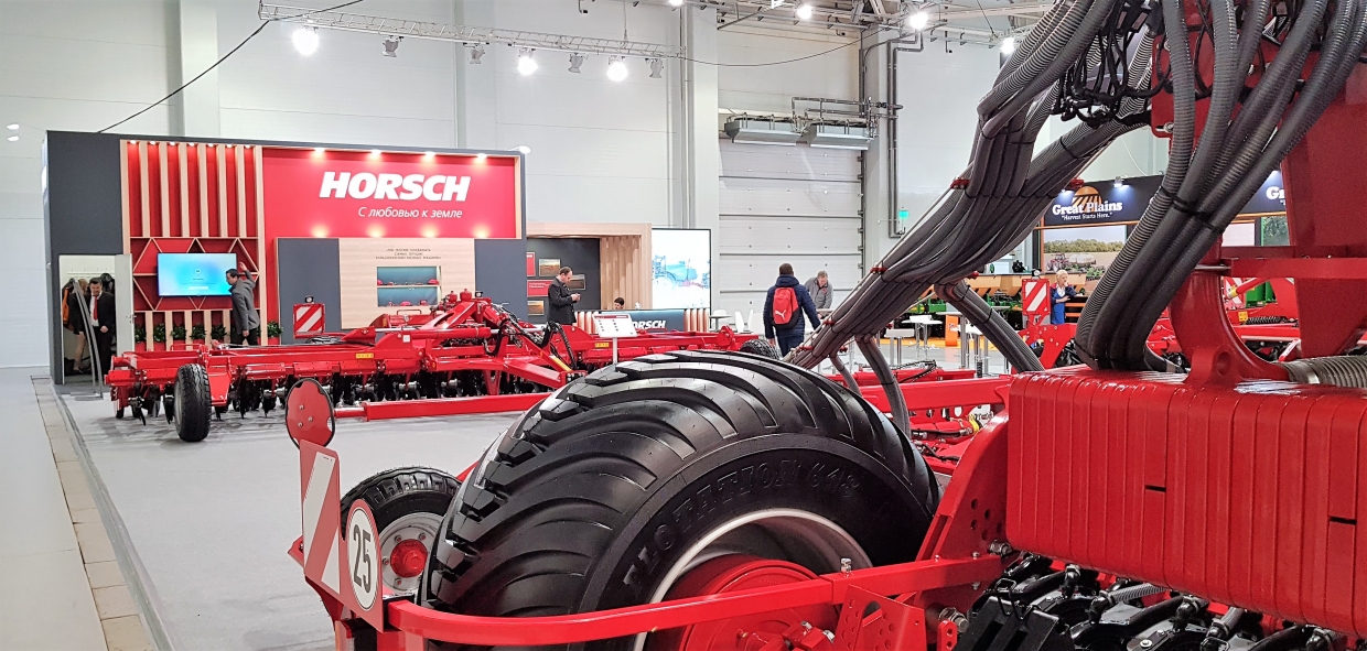 HORSCH С ЛЮБОВЬЮ К ЗЕМЛЕ - изготовление выставочных стендов в Самаре и Новосибирске